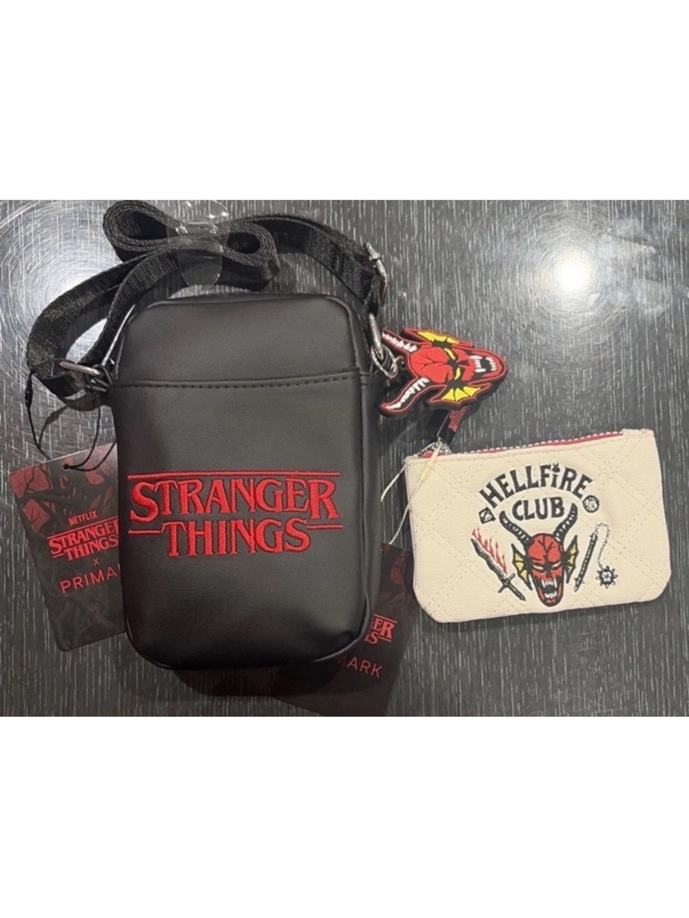 Primark Stranger Things Logo Crossbody Phone Bag Removable Demobat Charm & Coin
